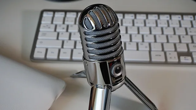 microphone, keyboard, podcast, condenser microphone, home office, podcast, podcast, podcast, podcast, podcast. Recording a clean voiceover in a small office